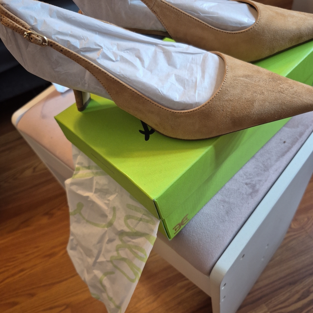 Sam Edelman Tan Heels - Picture 2 of 10